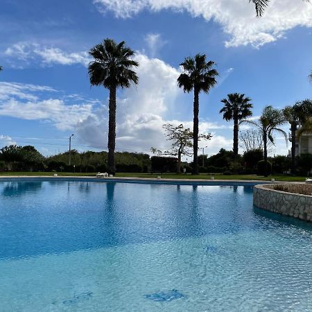 Vila Praia 7 - Beach & Pool Apartment Алвор Екстер'єр фото