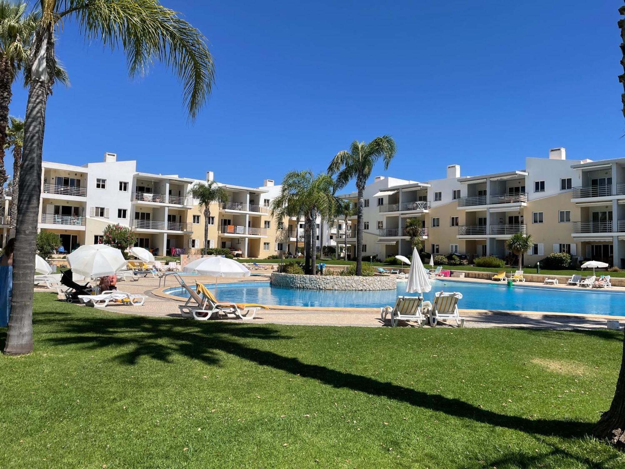 Vila Praia 7 - Beach & Pool Apartment Алвор Екстер'єр фото